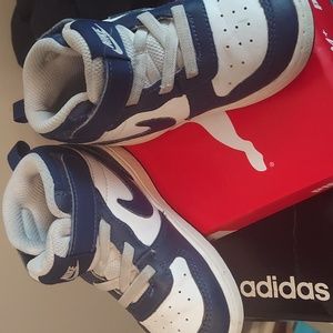 Authenic NIKE Boys Size 8Y Toddler